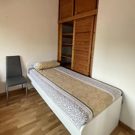 Apartment Fully Equipped With Balcony In